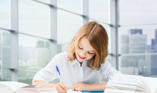 苏轼的诗词名句（苏轼的诗词名句腹有诗书气自华）