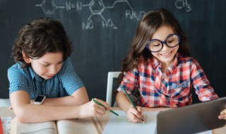 巫的组词 绅的组词