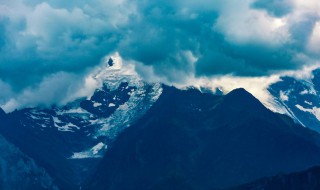 岱宗指的是（岱宗指的是什么山）