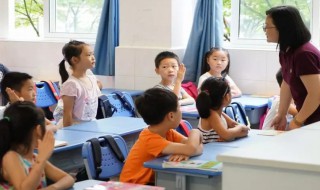 正方形的表面积公式（正方形的表面积公式汉字）