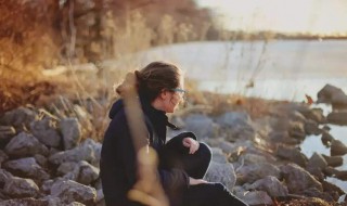 半点不由人的上一句 半点不由人的上一句全诗