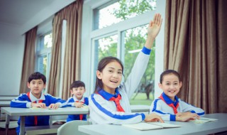 二年级积累的好句子 二年级积累的好句子短句写人