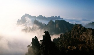 只缘身在此山中的上一句（只缘身在此山中的上一句是啥）