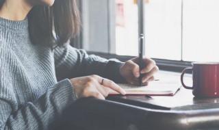 高兴造句子一年级（高兴造句子一年级简单）