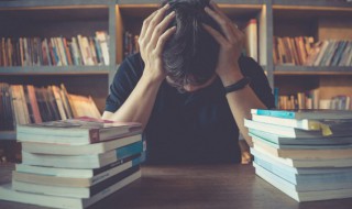 苍天饶过谁的前一句是什么（苍天饶过谁的前一句是什么一）