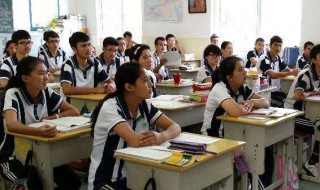 晚年惟好静万事不关心全诗赏析 晚年惟静好,万事不关心