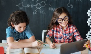 adams怎么读（Adams怎么读）